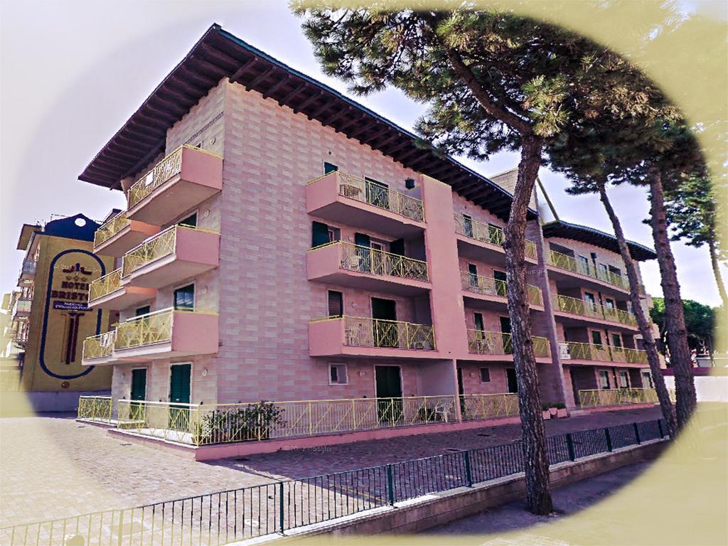 Residence Soleil - Agenzia Cocal Caorle Eksteriør bilde