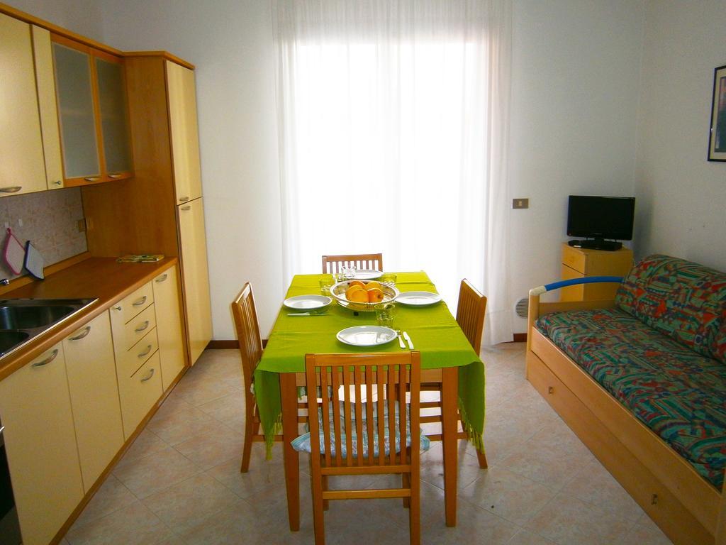 Residence Soleil - Agenzia Cocal Caorle Eksteriør bilde
