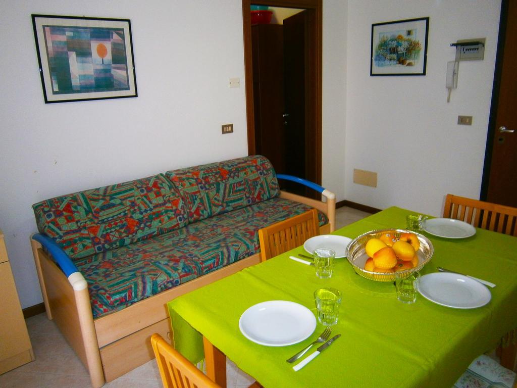 Residence Soleil - Agenzia Cocal Caorle Eksteriør bilde